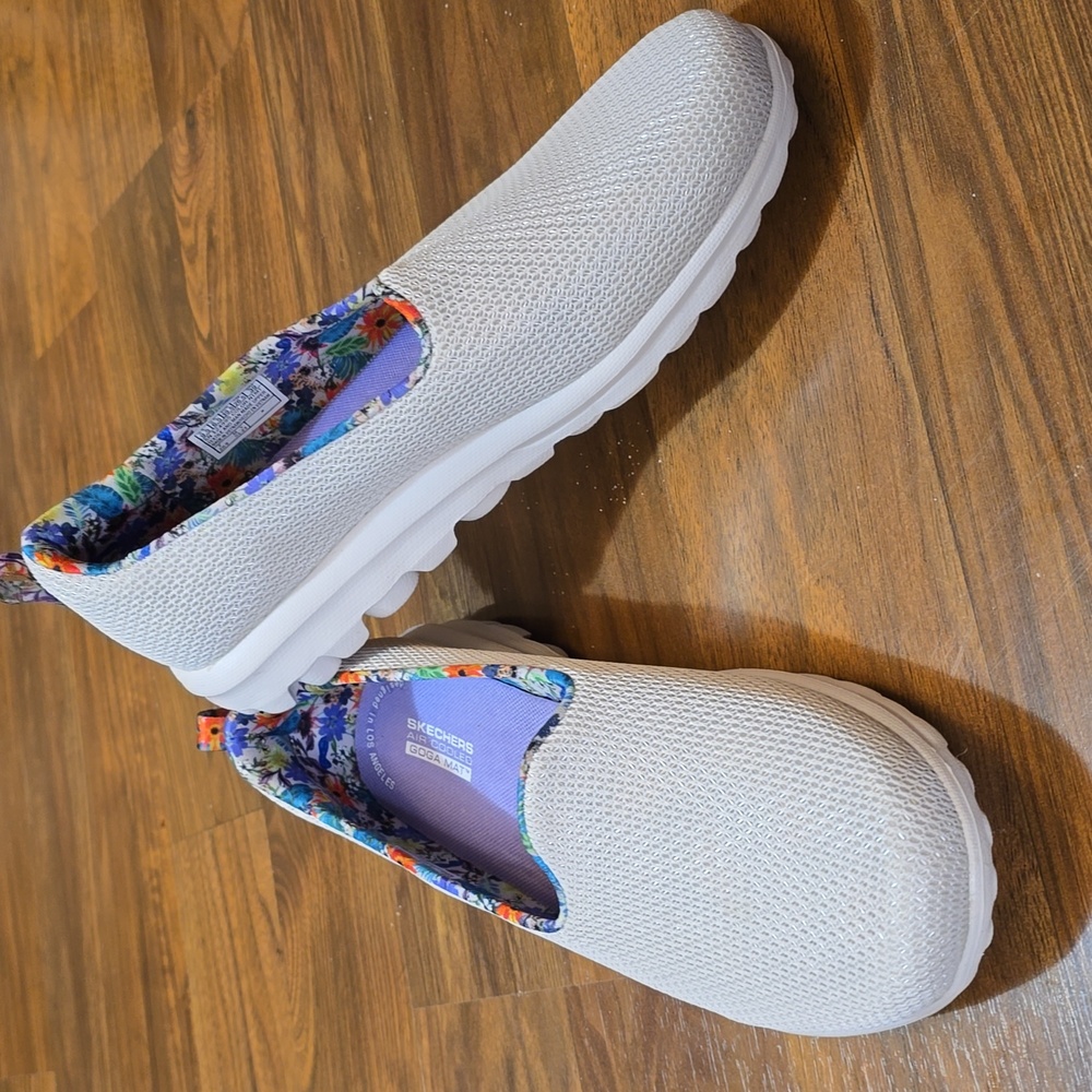 Skechers Women's Gray Slip-On Sneakers